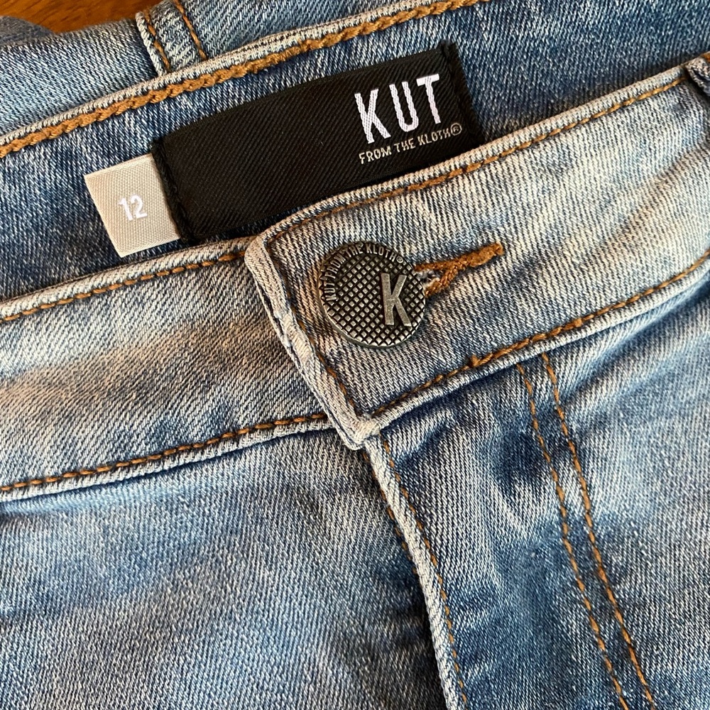 EUC Kut from the Kloth skinny jeans